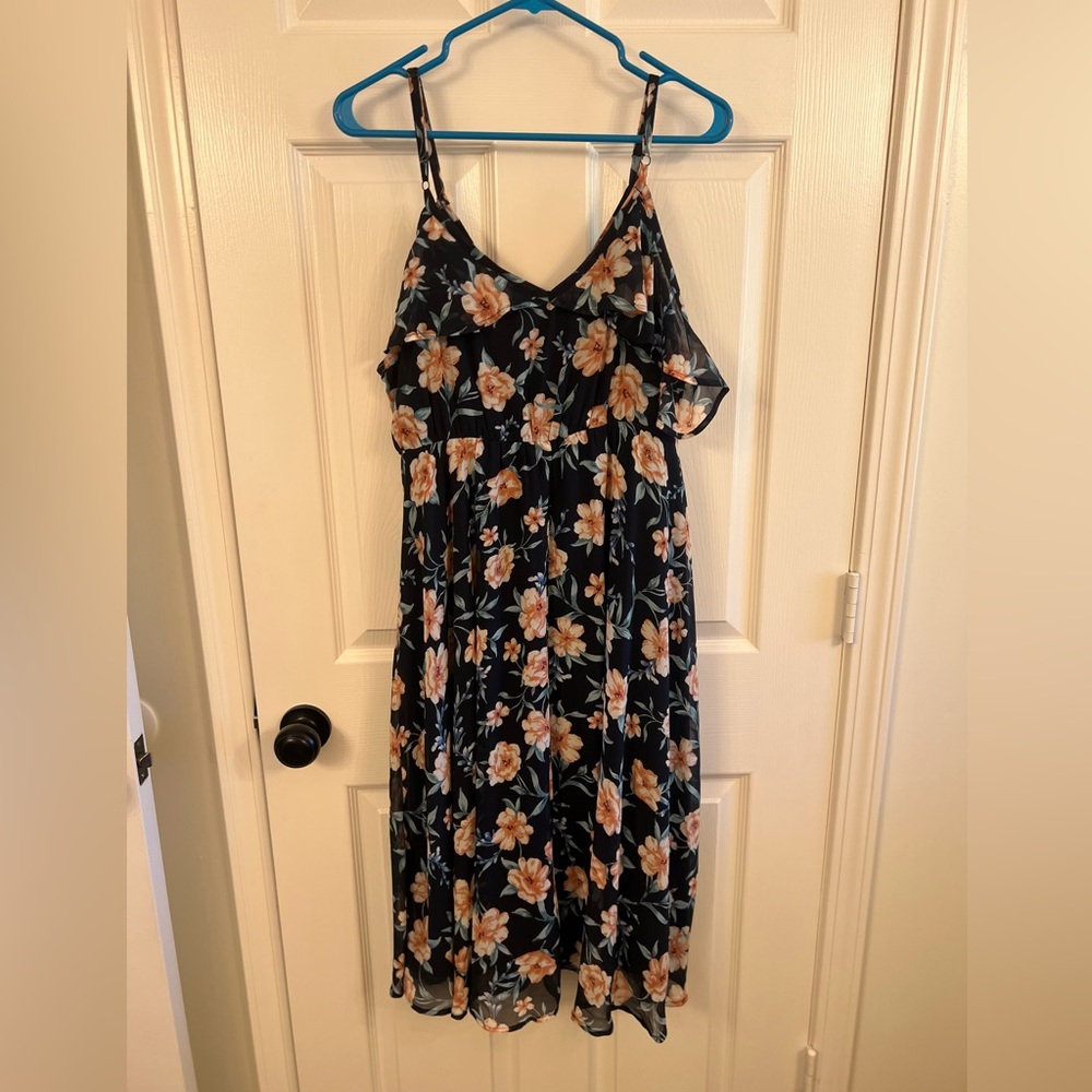 Floral Black Dress - Picture 4 of 4